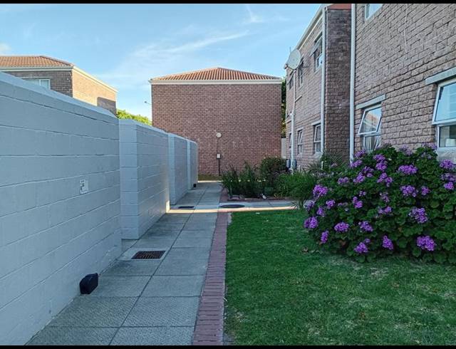 1 BEDROOM PROPERTY TO RENT IN DIEP RIVER